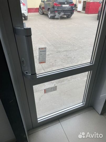 Входная дверь Алюминий