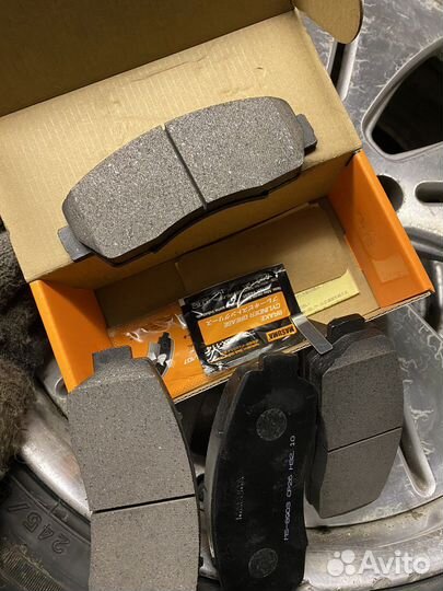 Тормозные колодки honda