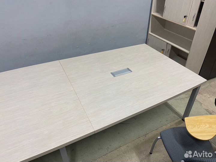 Стол переговорный бу