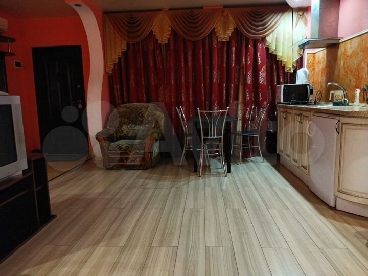 2-к. квартира, 45 м², 1/2 эт.