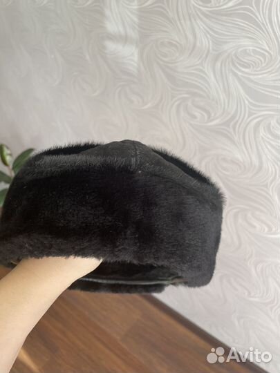 Продам шапку-ушанку р. 62