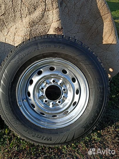 Hankook Winter I'Pike 205/75 R15 97S