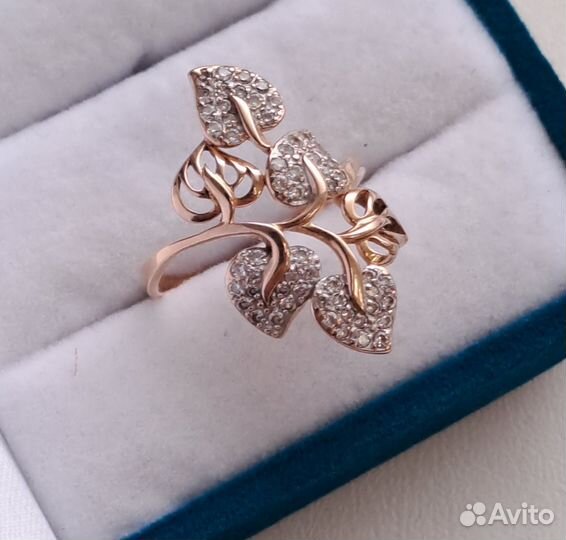 Кольцо золото 585 проба. Вставки Фианиты