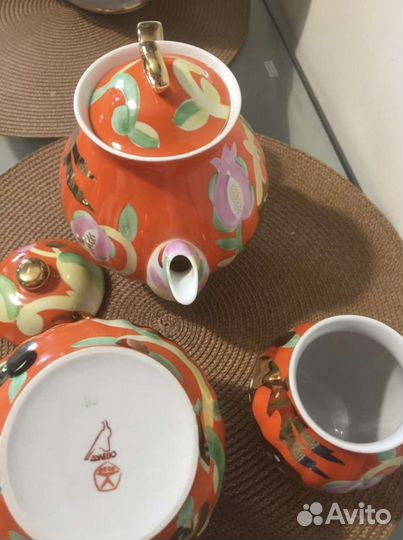 Предметы из сервиза Золотой олень