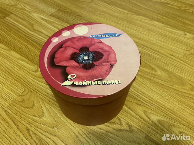 2 фарфоровых чайных пары