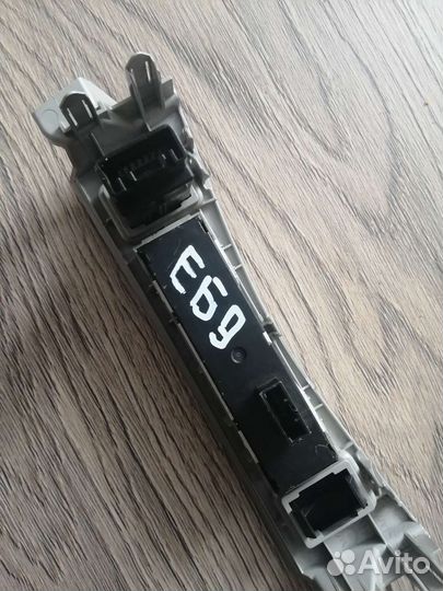 Блок управления обогрева сидений Toyota corolla