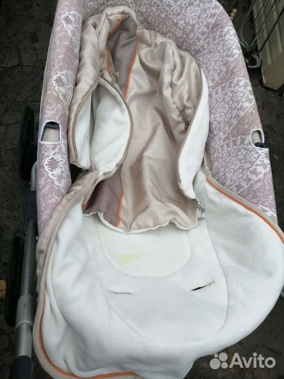 Прогулочная коляска 2в1