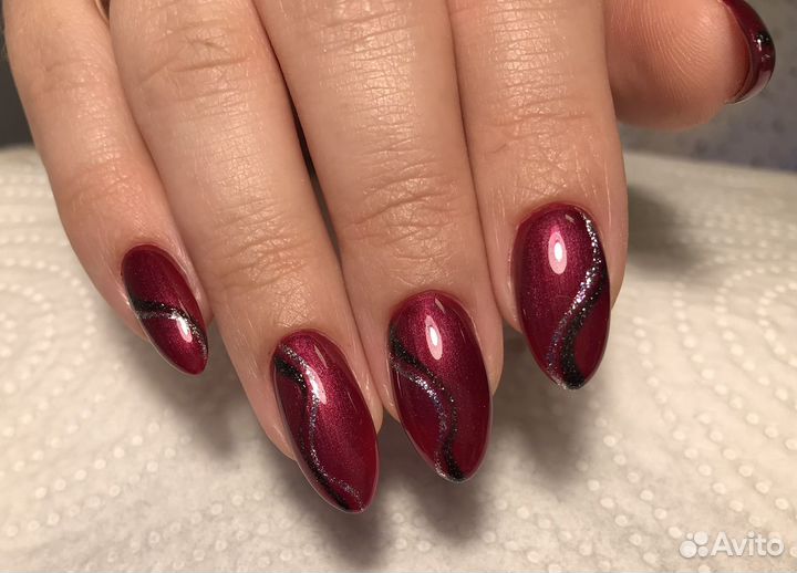 Мастер маникюра, педикюра