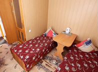 Двухместный коттедж с красивым видом из окна (двуспальная кровать)