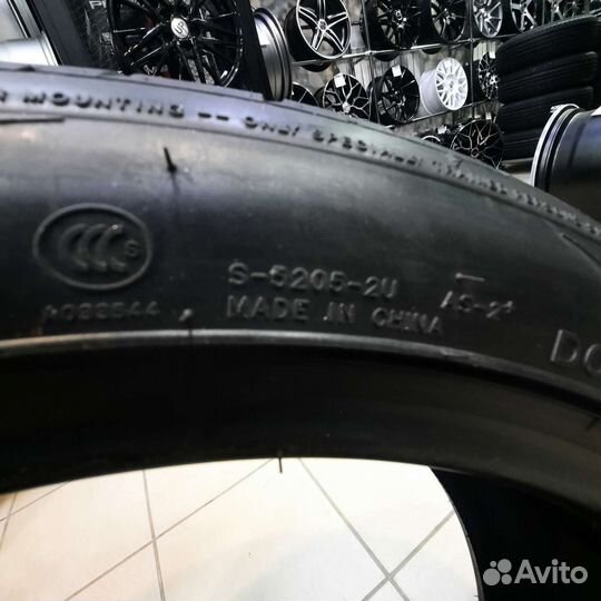 Nankang AS-2+ 215/45 R17 91V