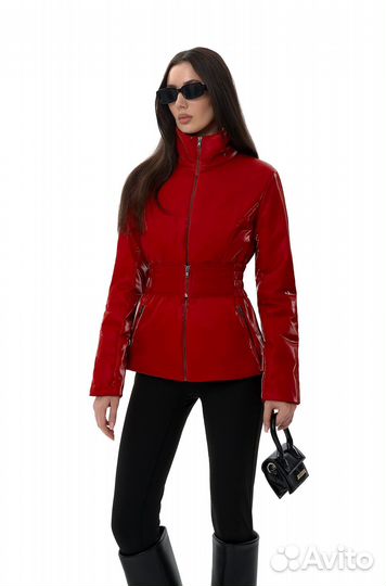 Куртка с высоким воротником