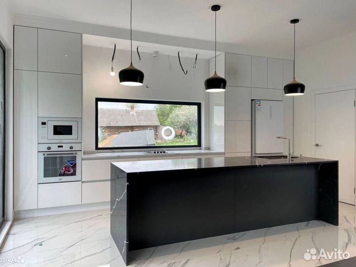 Кухонный гарнитур 