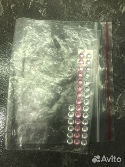 Стразы для декора детской кроватки