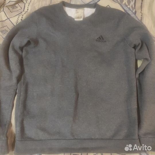 Свитшот Adidas. М (48) оригинал
