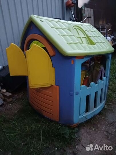 Детский игровой пластиковый домик