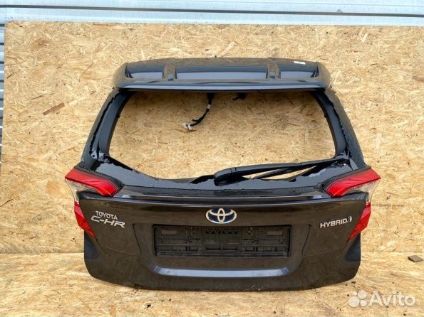 Дверь багажника Toyota C-HR