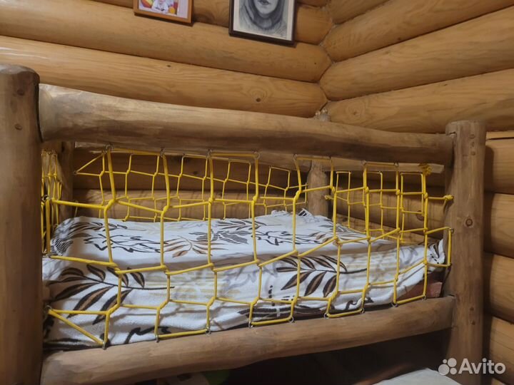 Продам детскую кроватку