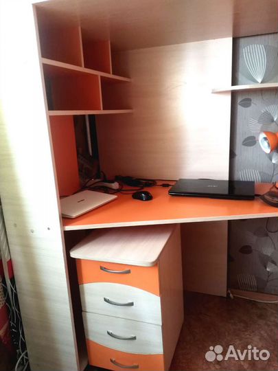 Детский школьный уголок