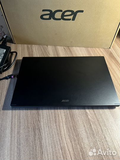 Ноутбук Aser Aspire 7 A715 - 51G