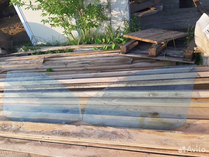 Стекло volkswagen golf 4