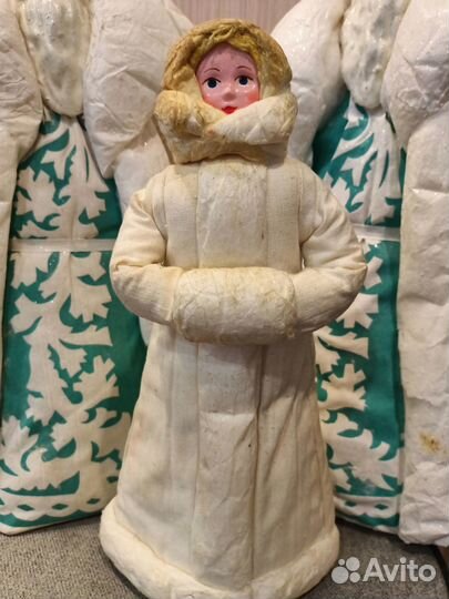 Дед морозы и снегурочка.Старые из ваты.Цена за все