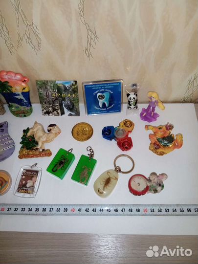 Магниты на холодильник. Брелки для ключей. Коллекц