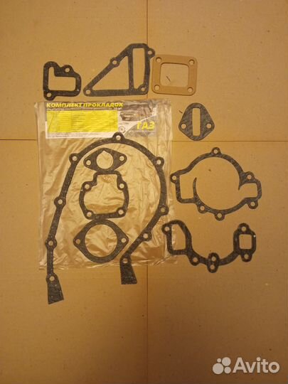 Комплект прокладок на Волга,Газель змз-402,10 шт
