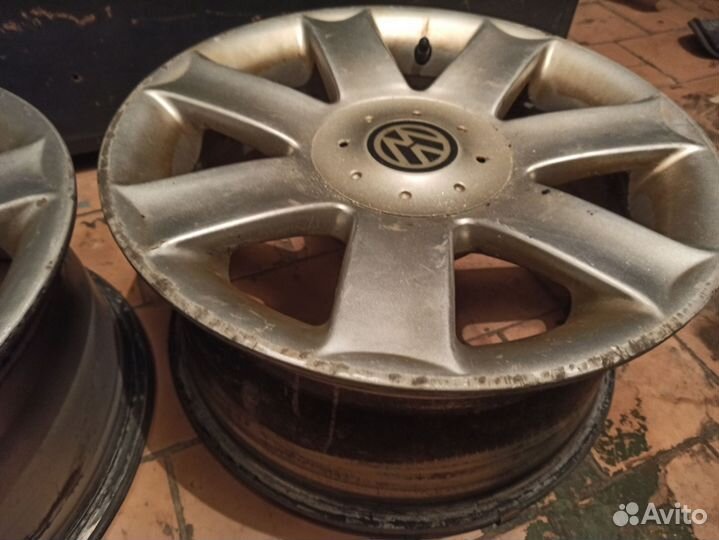 Диски на Volkswagen (VAG) R15