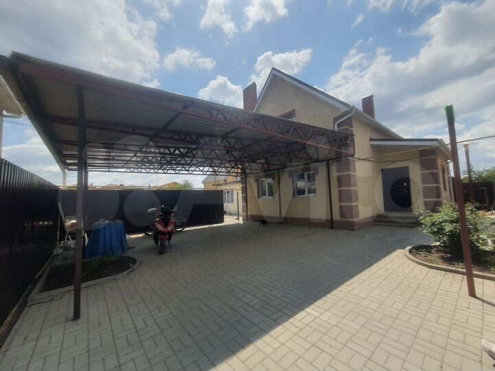 Дом 100 м² на участке 5 сот.