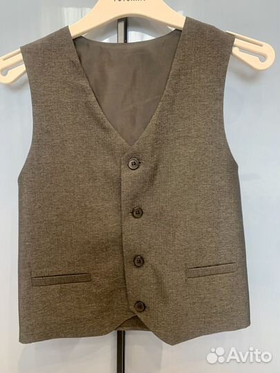 Форма школьная на мальчика 128-130