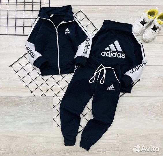 Спортивный костюм adidas 98-122