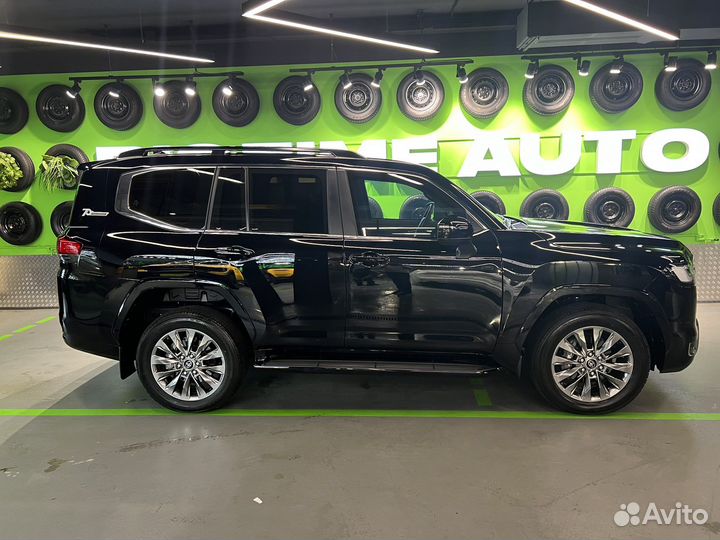 Toyota Land Cruiser 3.5 AT, 2022, 55 км