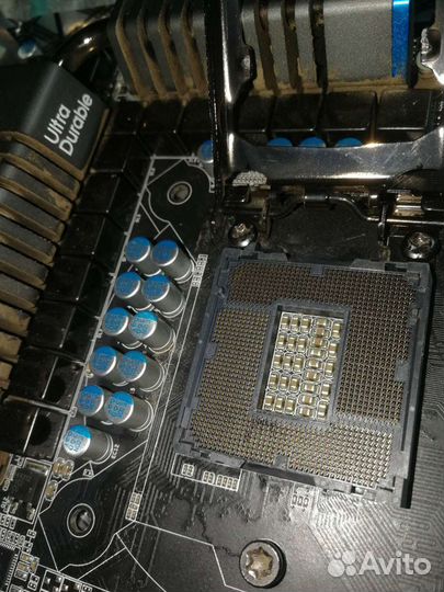 Материнская плата P67A