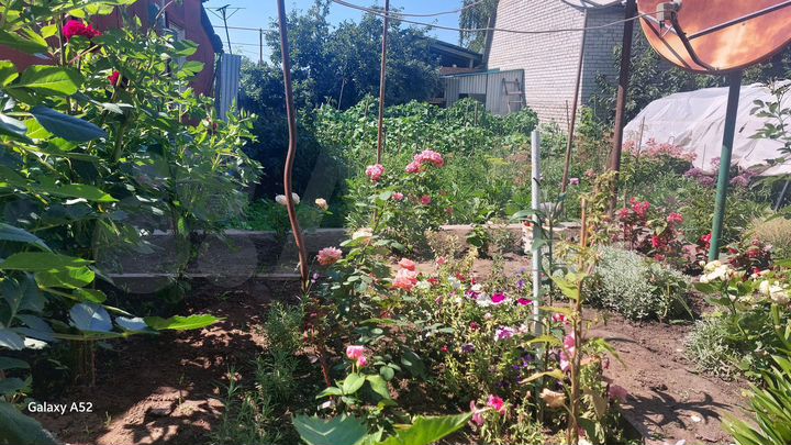 Дом 302 м² на участке 5,5 сот.