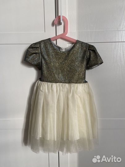 Нарядное платье 98