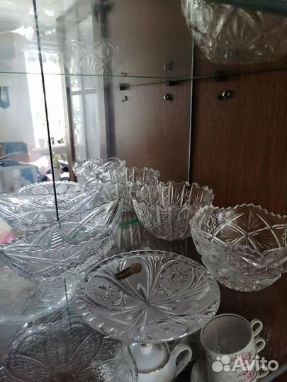 Посуда: салатники вазы хрусталь