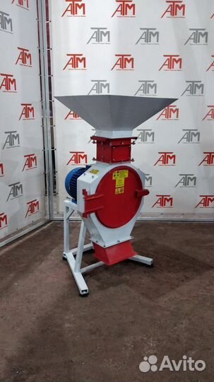 Измельчитель зерна лузги опилок стружи в наличии