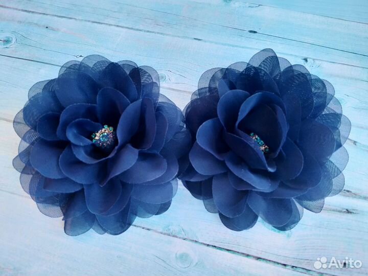 Пышные бантики для школы. Ручная работа