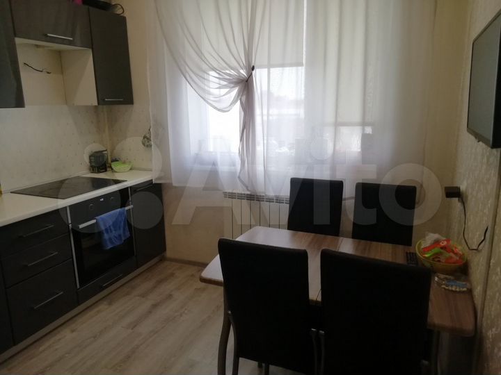 2-к. квартира, 45 м², 6/9 эт.