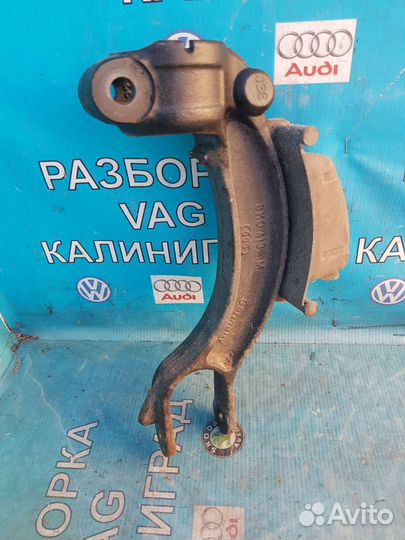 Вилка переднего амортизатора. Ауди А8-D4