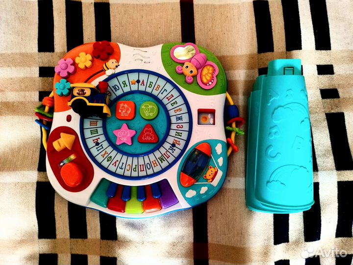 Столик развивающий BabyGo