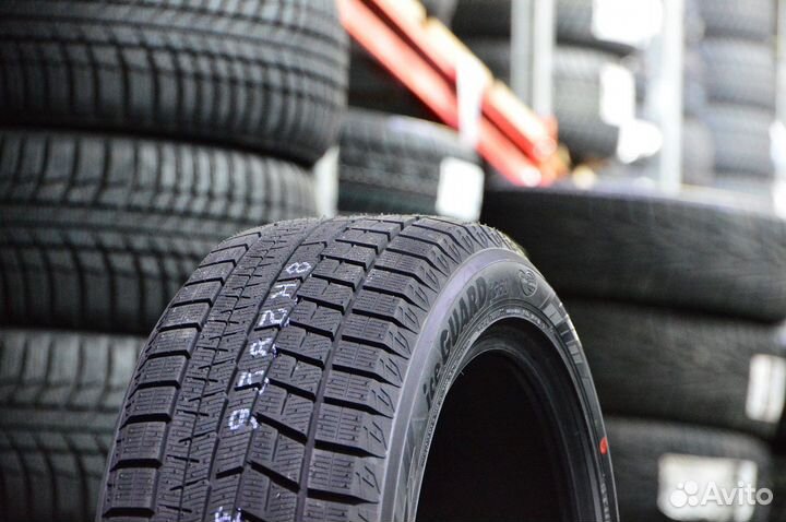 Yokohama Ice Guard IG60A 235/45 R18
