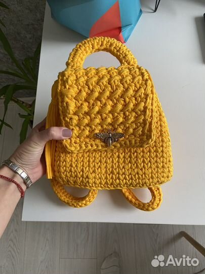 Вязанная люлька для кукол