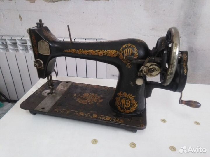 Швейная машина оверлок 5-ти нитка