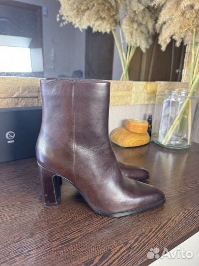 Ботильоны шоколадные 39р Эконика новые оригинал