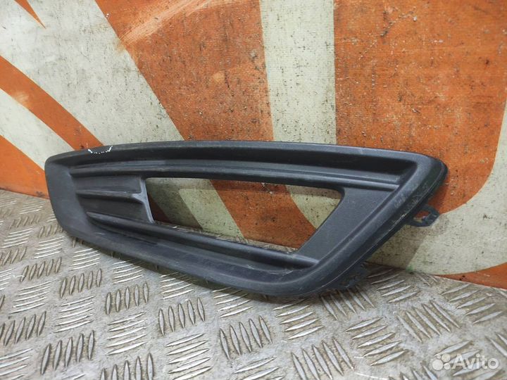 Накладка бампера передняя левая Ford Focus 3