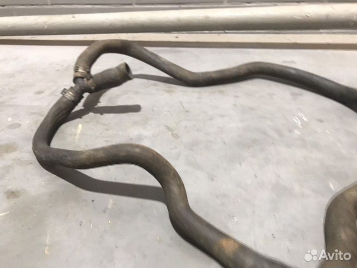 Патрубок системы охлаждения Ford Fusion универсал