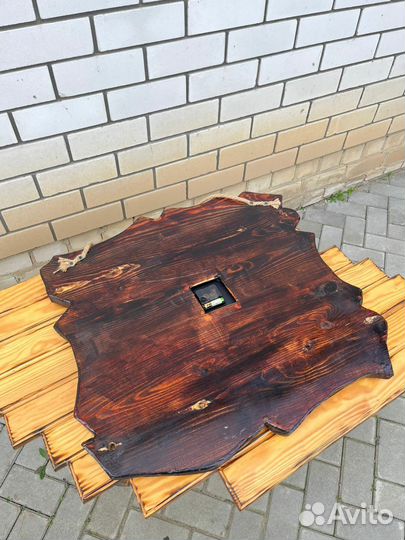 Часы настенные деревянные для интерьера