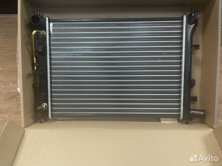 Радиатор Kia Rio 4 автомат наличие