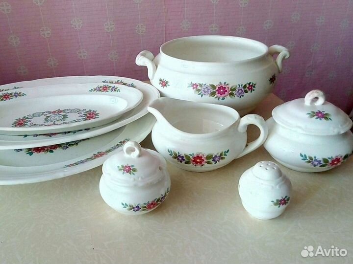 Сервиз(остатки) фаянсовый